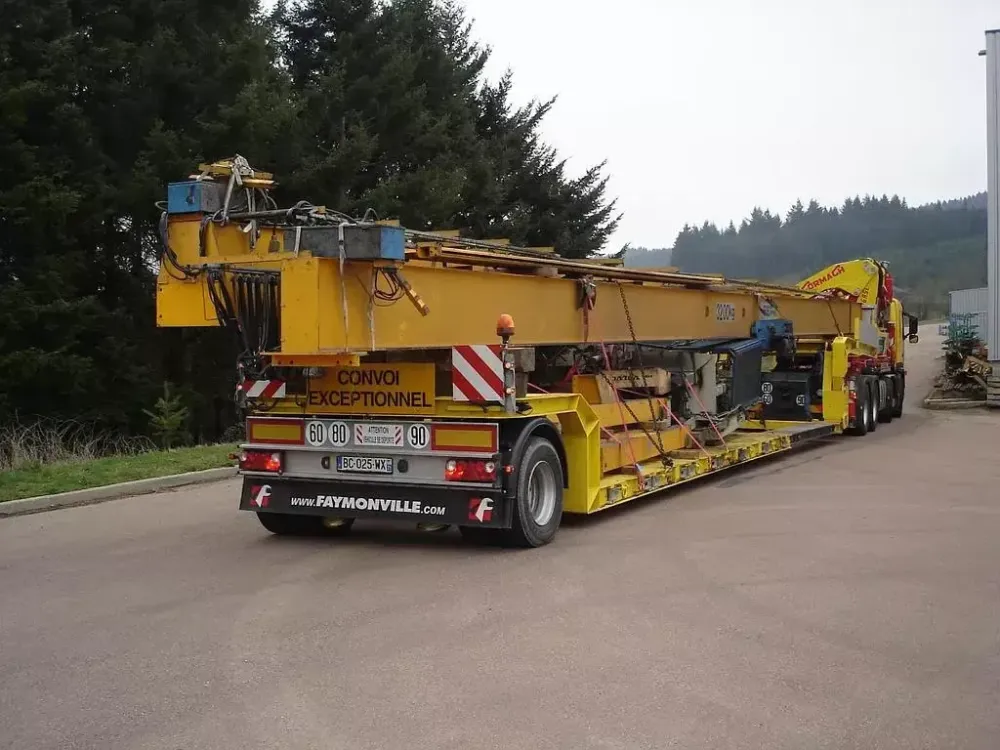 convoi exceptionnel à Versaugues